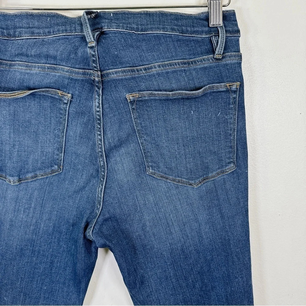 Frame Le High Skinny Medium Wash Chew Hem Jeans - Picture 10 of 12
